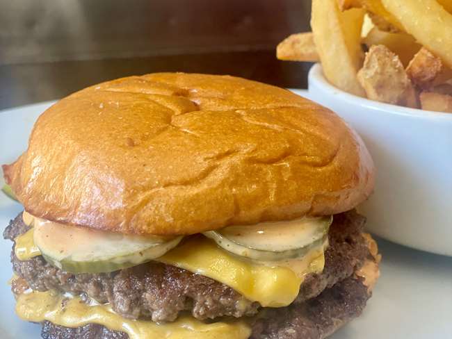 Double Smashed Cheese Burger